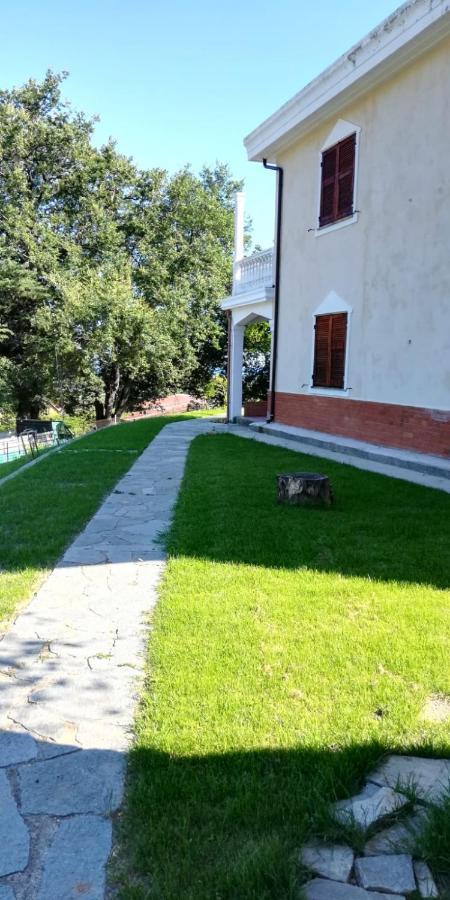 La Gallina Nel Castello Citr Oo9002-Beb Oo11 Albenga Extérieur photo