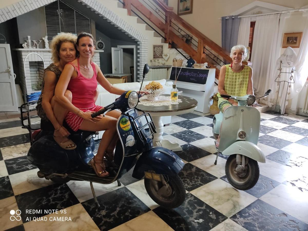 La Gallina Nel Castello Citr Oo9002-Beb Oo11 Albenga Extérieur photo